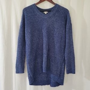GAP V-Neck Knit Sweater in Blue & White Women's Size M